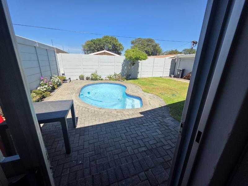 3 Bedroom Property for Sale in Richmond Estate Western Cape